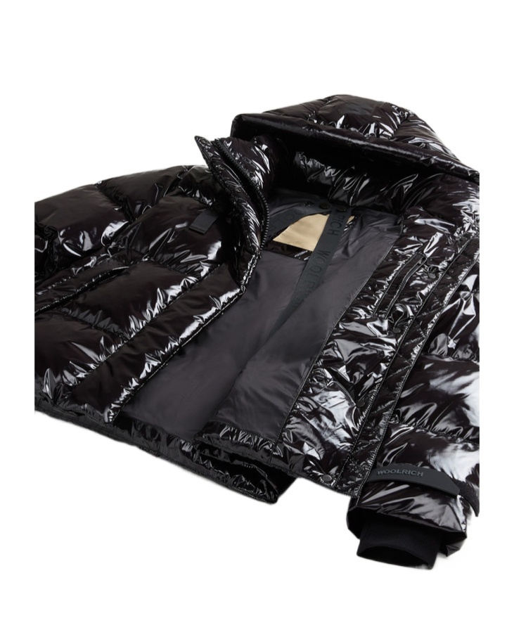 Woolrich Short Parka Glossy Hooded Front Pockets In Black