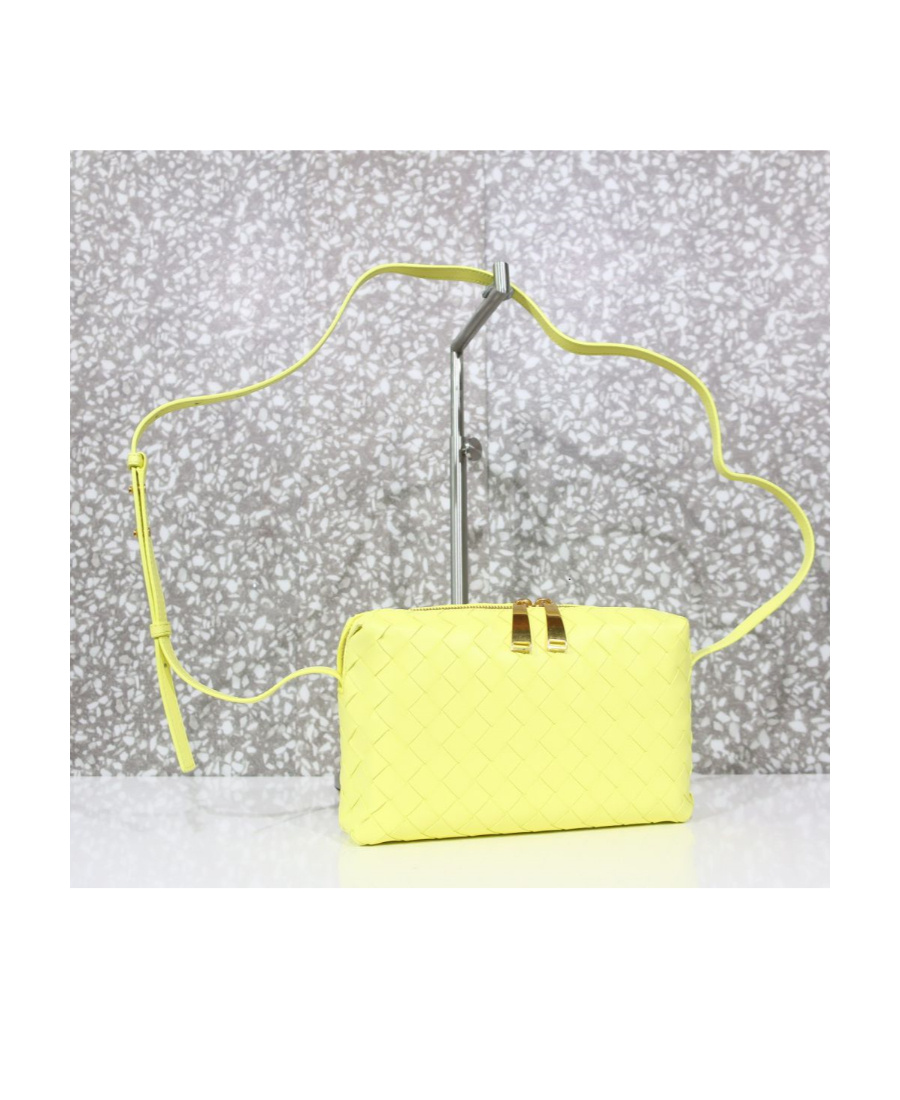 Bottega Veneta Woven Shoulder Bag In Yellow