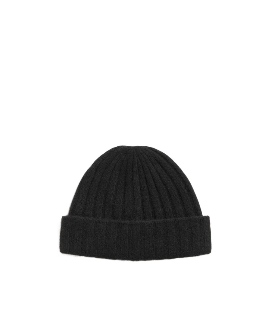Totême Ribbed Turn-up Beanie In Black