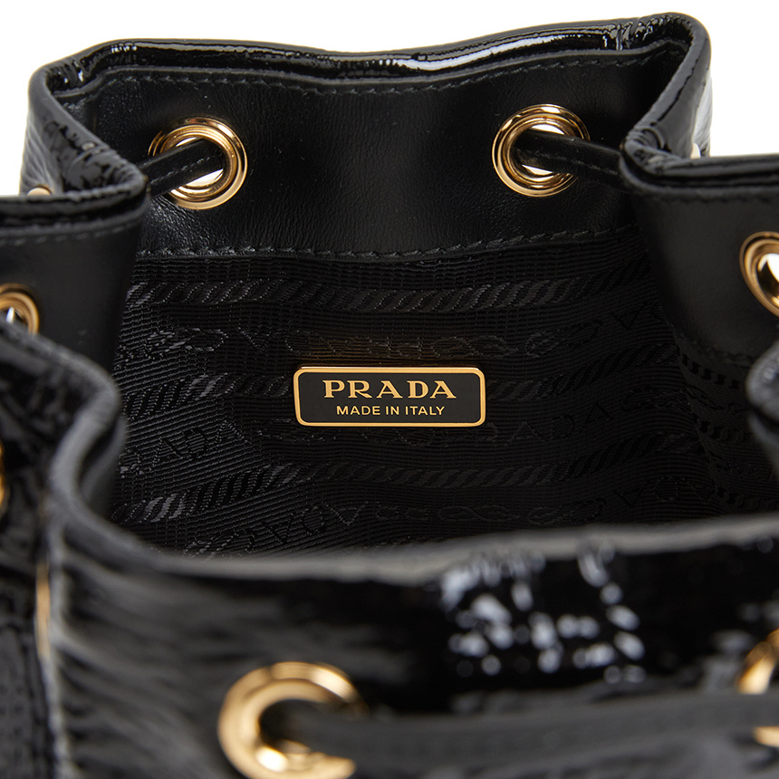 Prada Borsa A Secchiello Re-edition 1978 In Re-nylon Nero Donna In Black