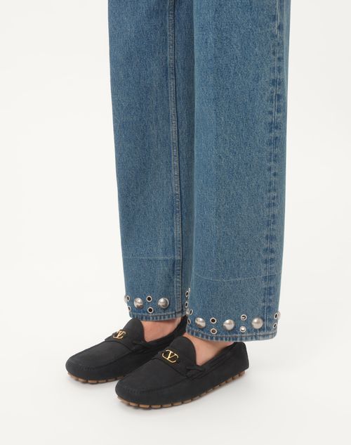 Valentino Garavani Driver Fastaway Loafer In Deerskin Suede In Black