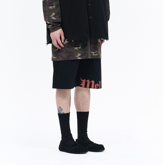 We11 Done Logo-print Bermuda Shorts In Black