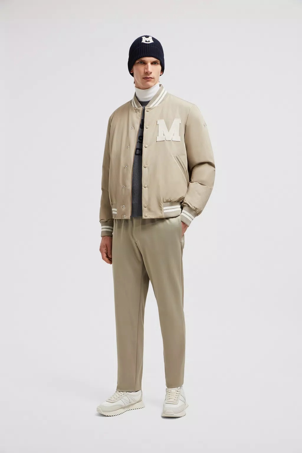 Moncler Logo Patch Drawstring Track Pants In Gray