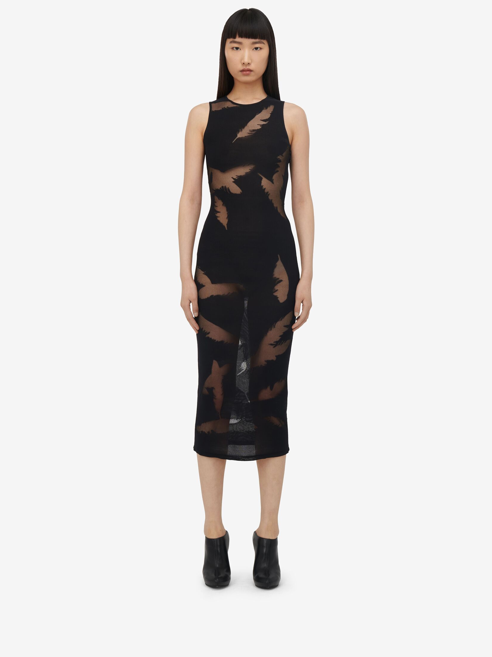 Alexander Mcqueen Embroidered Silk Dress In Black