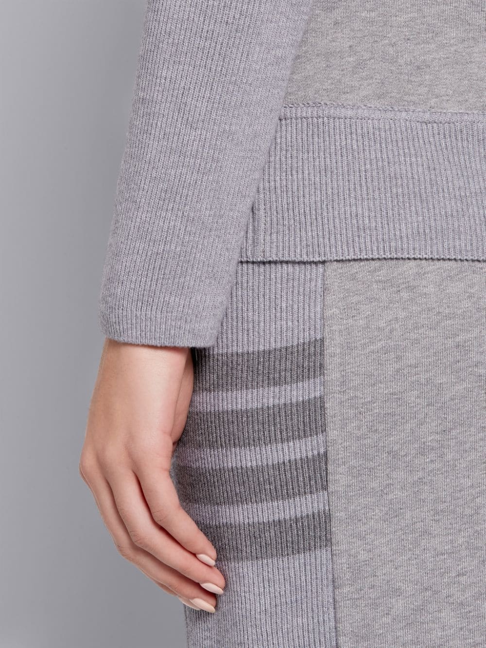 Thom Browne Tonal 4-bar Loopback Sweatshirt In Gray