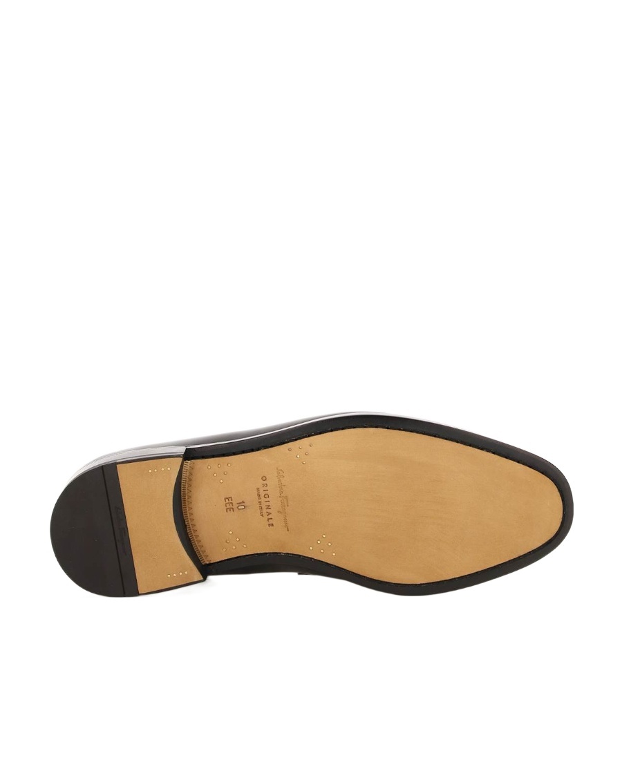 Ferragamo Gancini Ornament Loafers In Calf Leather In Black