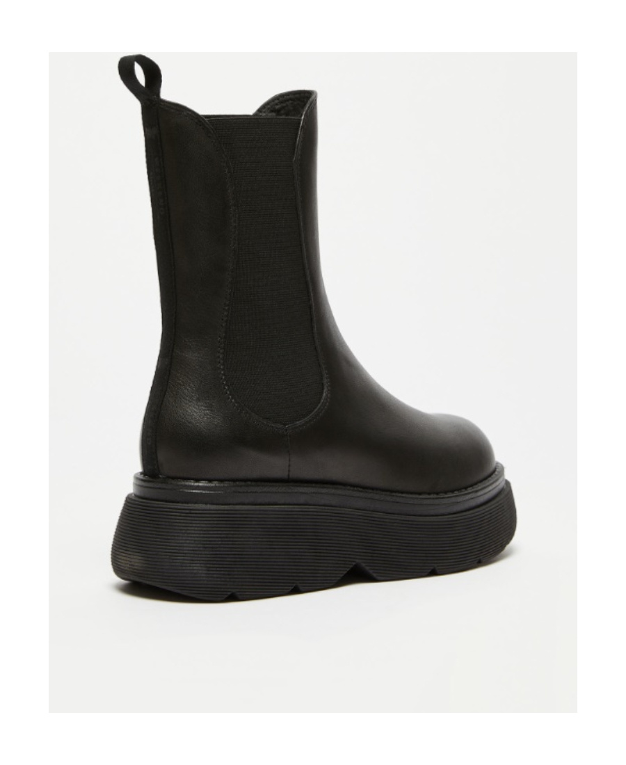 Weekend Max Mara Thick-soled Short Boots In Black
