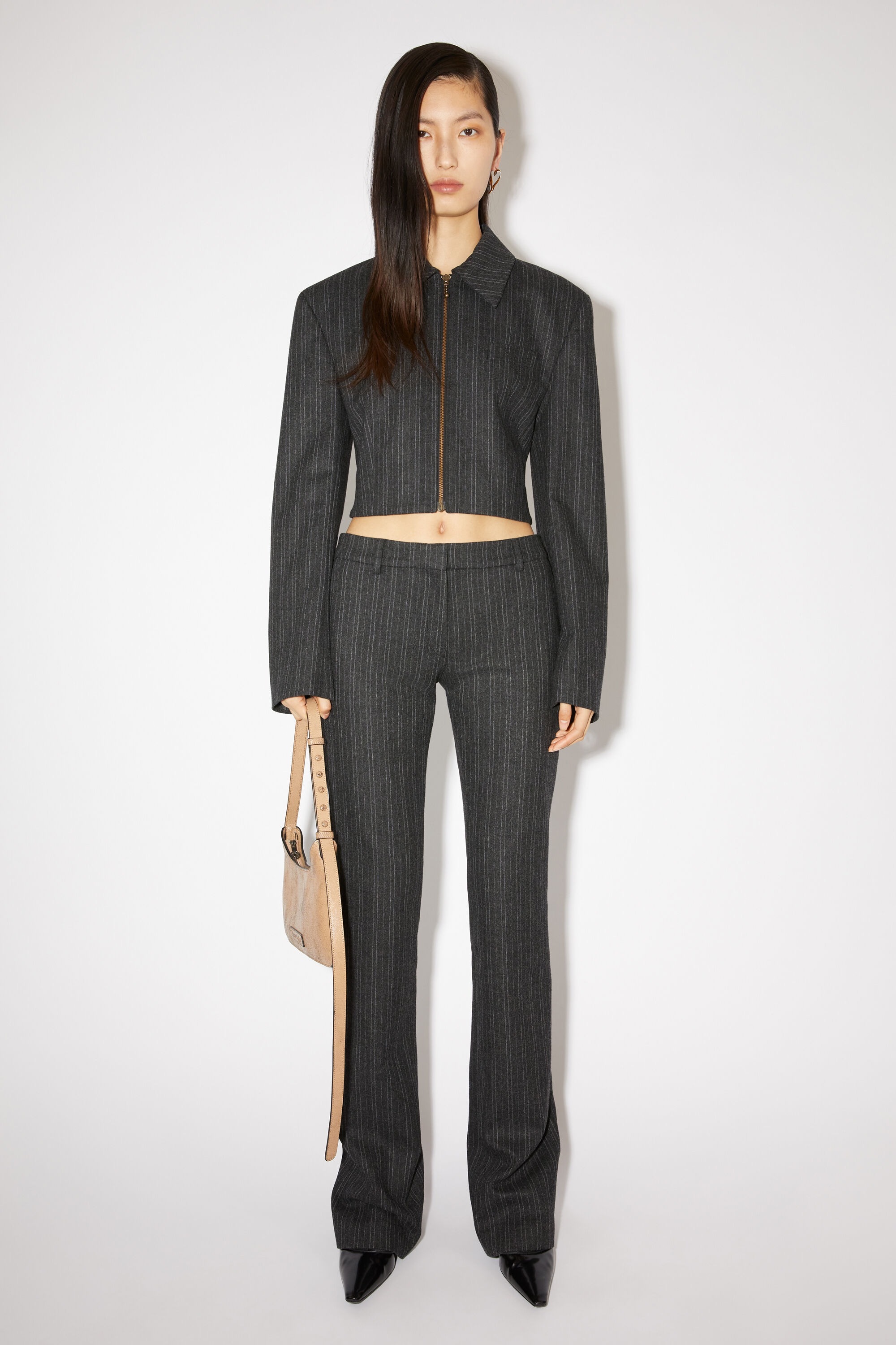 Acne Studios Zip-up Tailored Cropped Jacket In Black