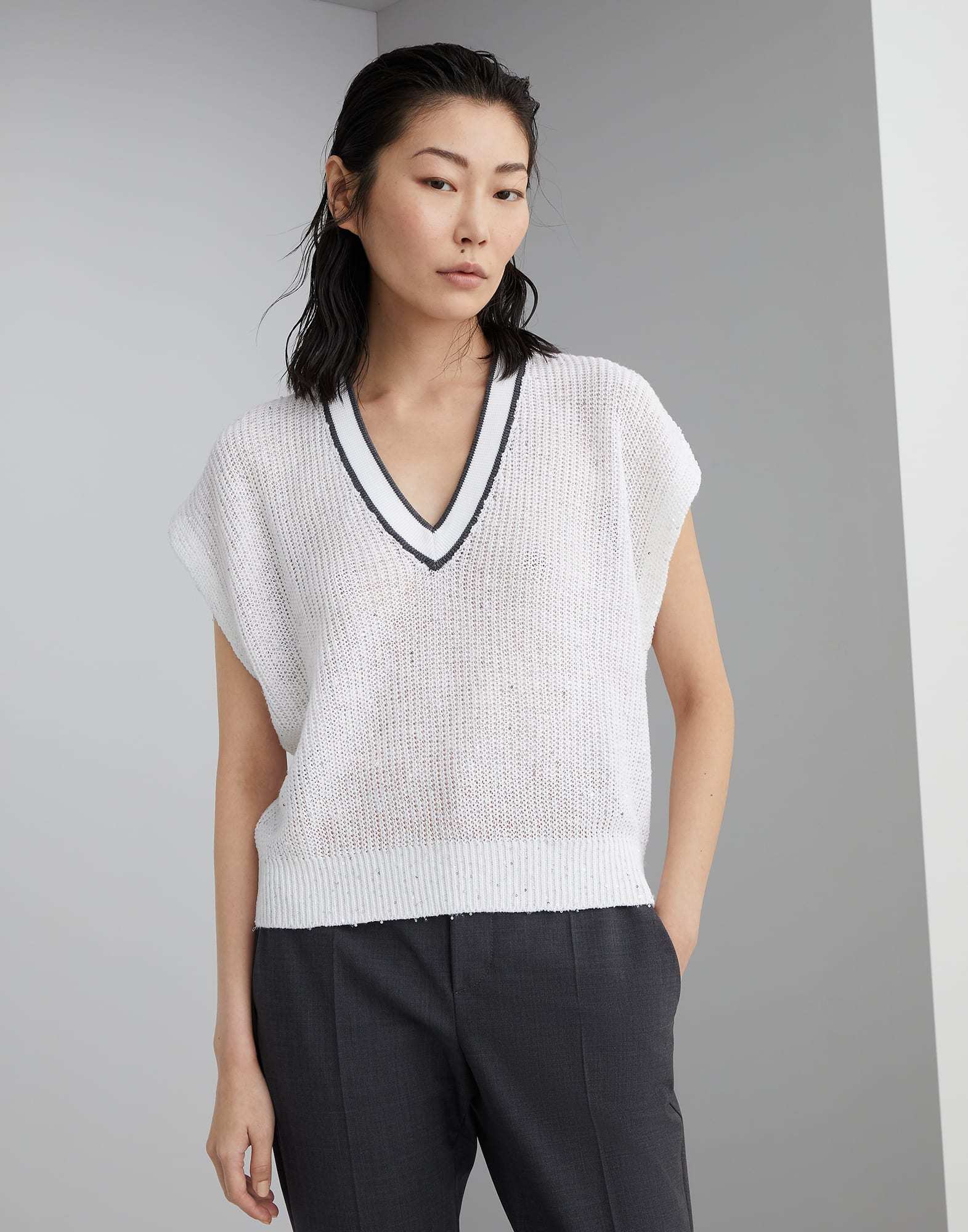 Brunello Cucinelli High-waist Tapered-leg Trousers In Black