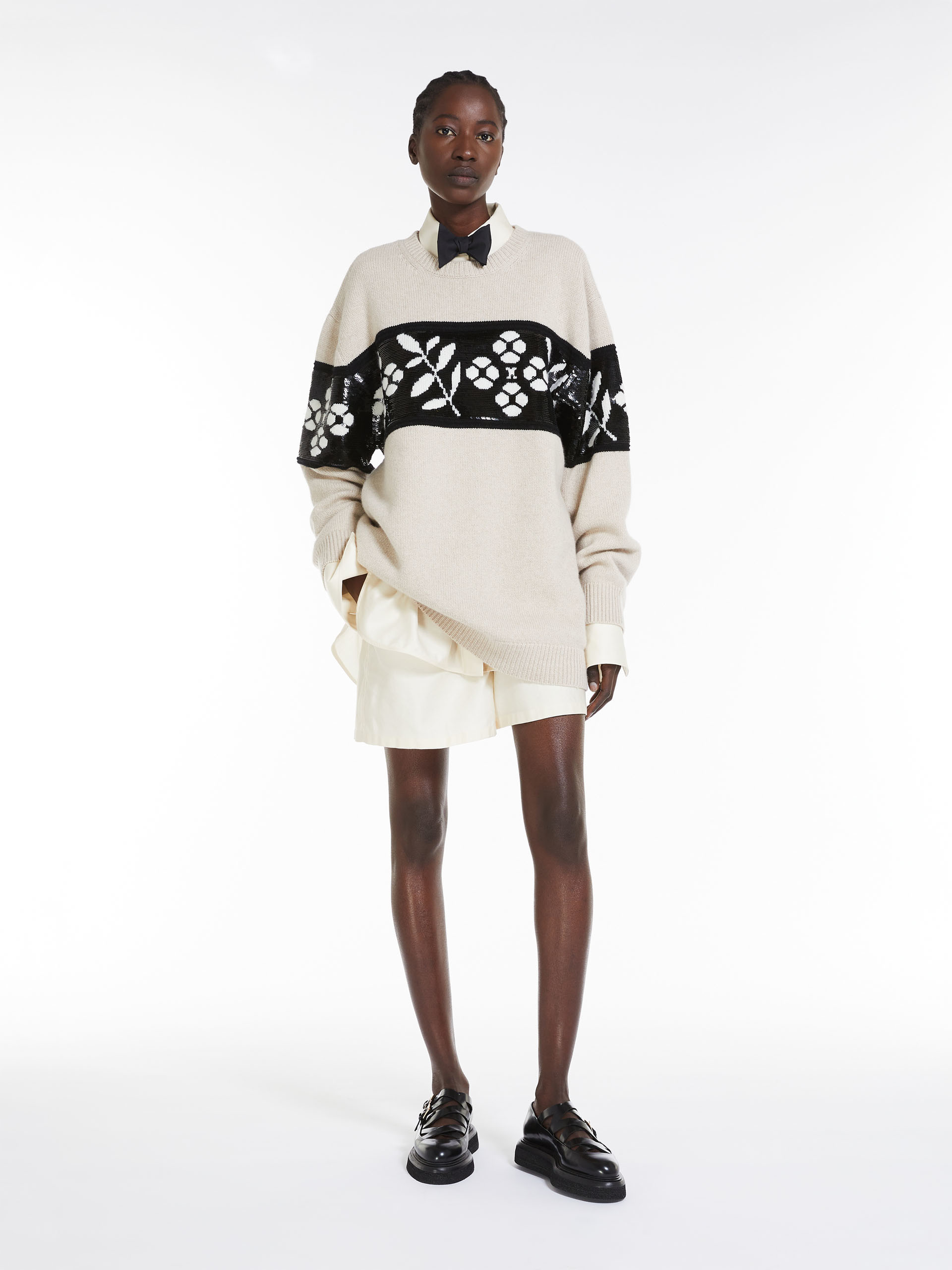 Max Mara Wool Cashmere Round Neck Sweater In Nude