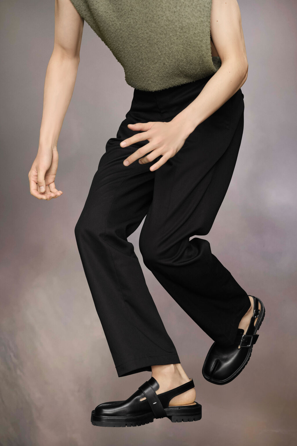 Maison Margiela Tabi County Sandals In H8396 Black