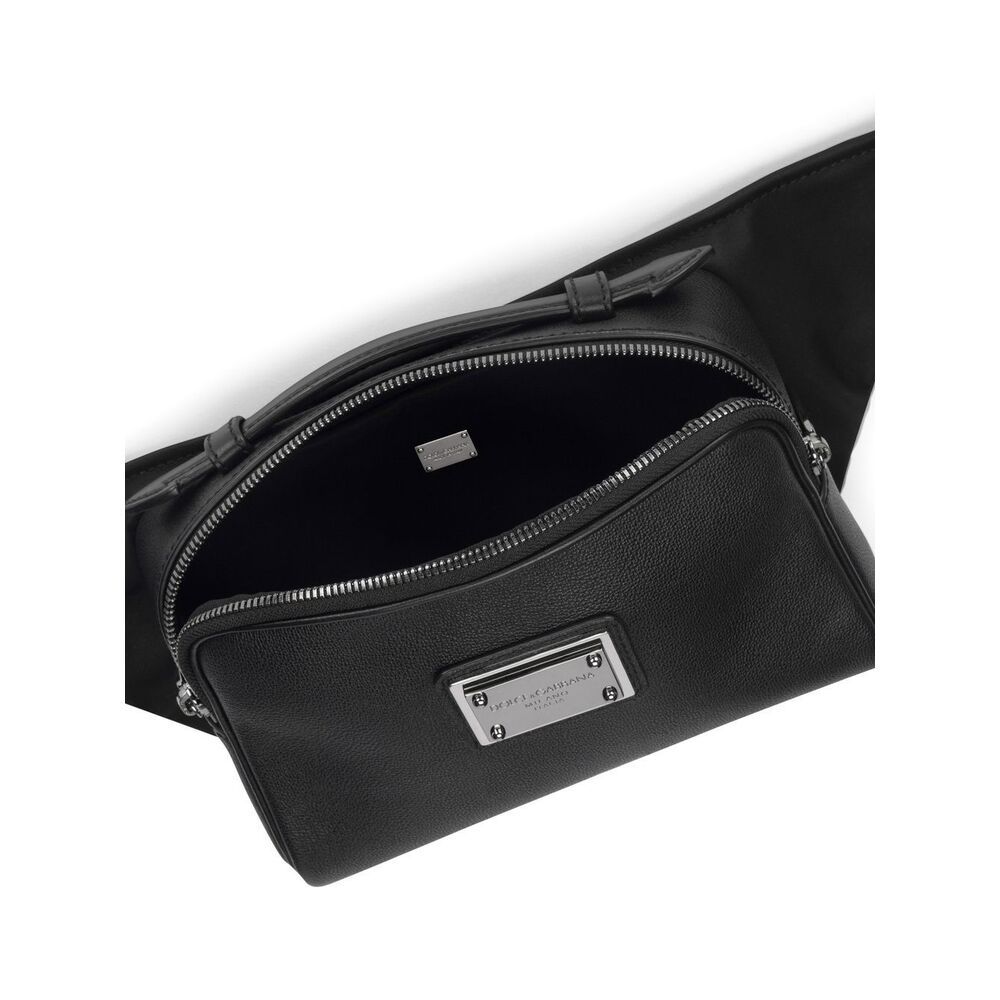 Dolce & Gabbana Logo-plaque Belt Bag In Black