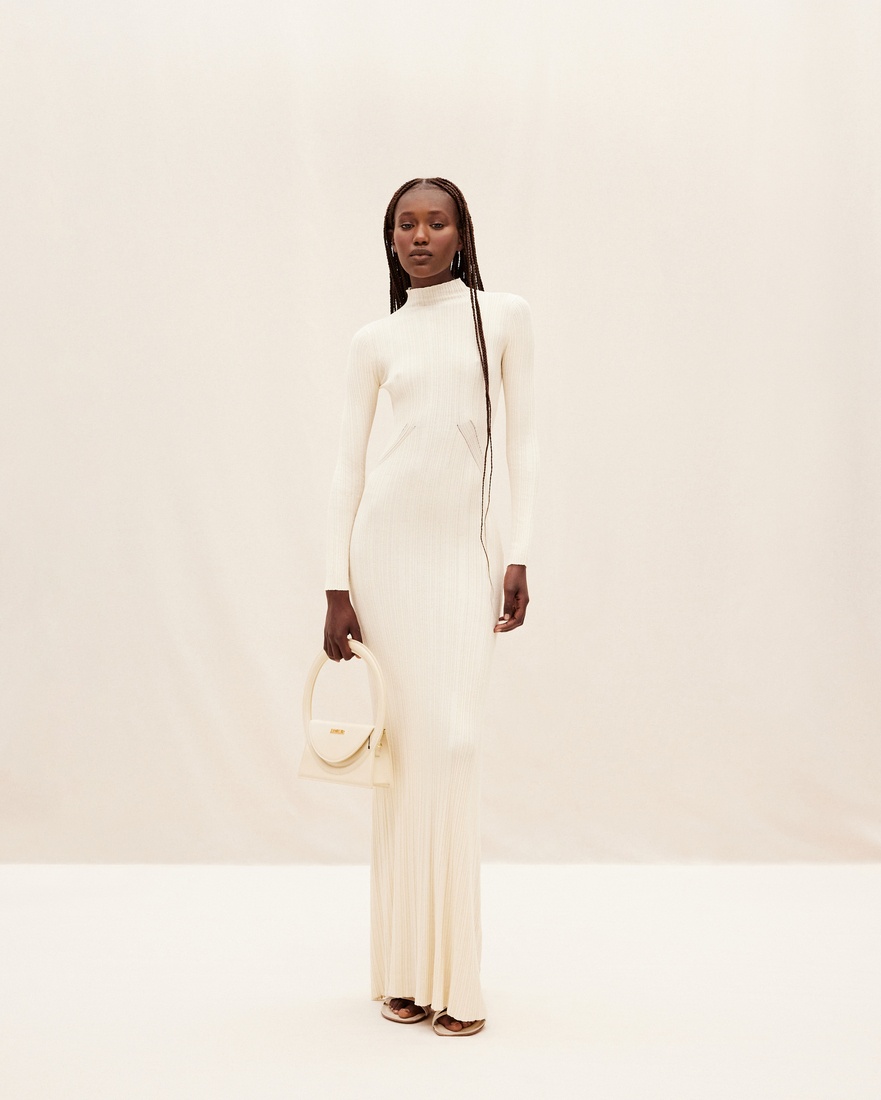 Shop Jacquemus Lenzuolo Pleated Long Dress In White
