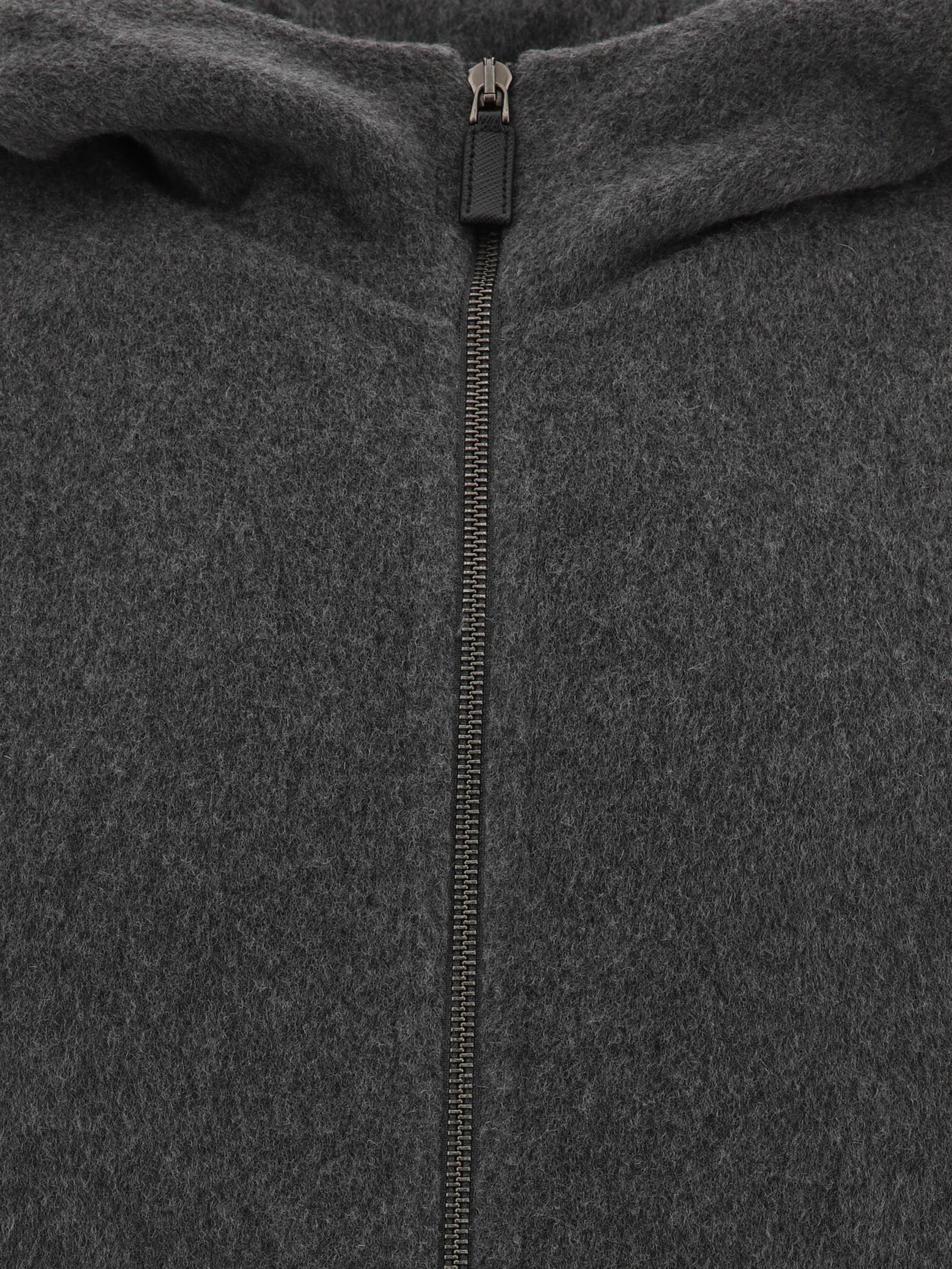 Prada Schurwollmantel Mit Reissverschluss In Gray