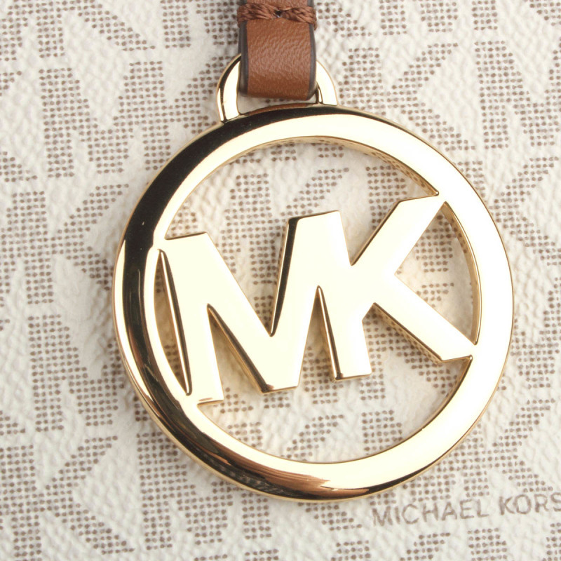 Michael Kors Large Jet Set Shoulder Bag In White