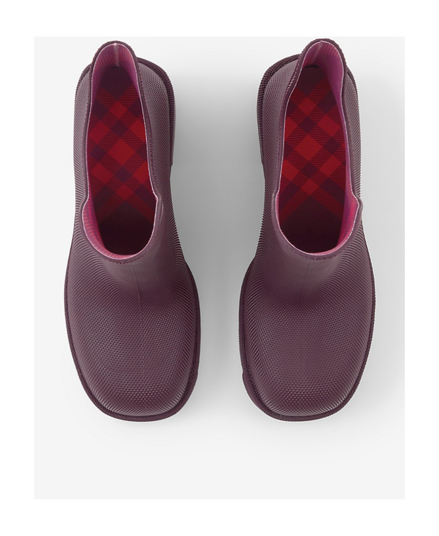 Burberry 70mm Round-toe Slip-on Boots In Purple