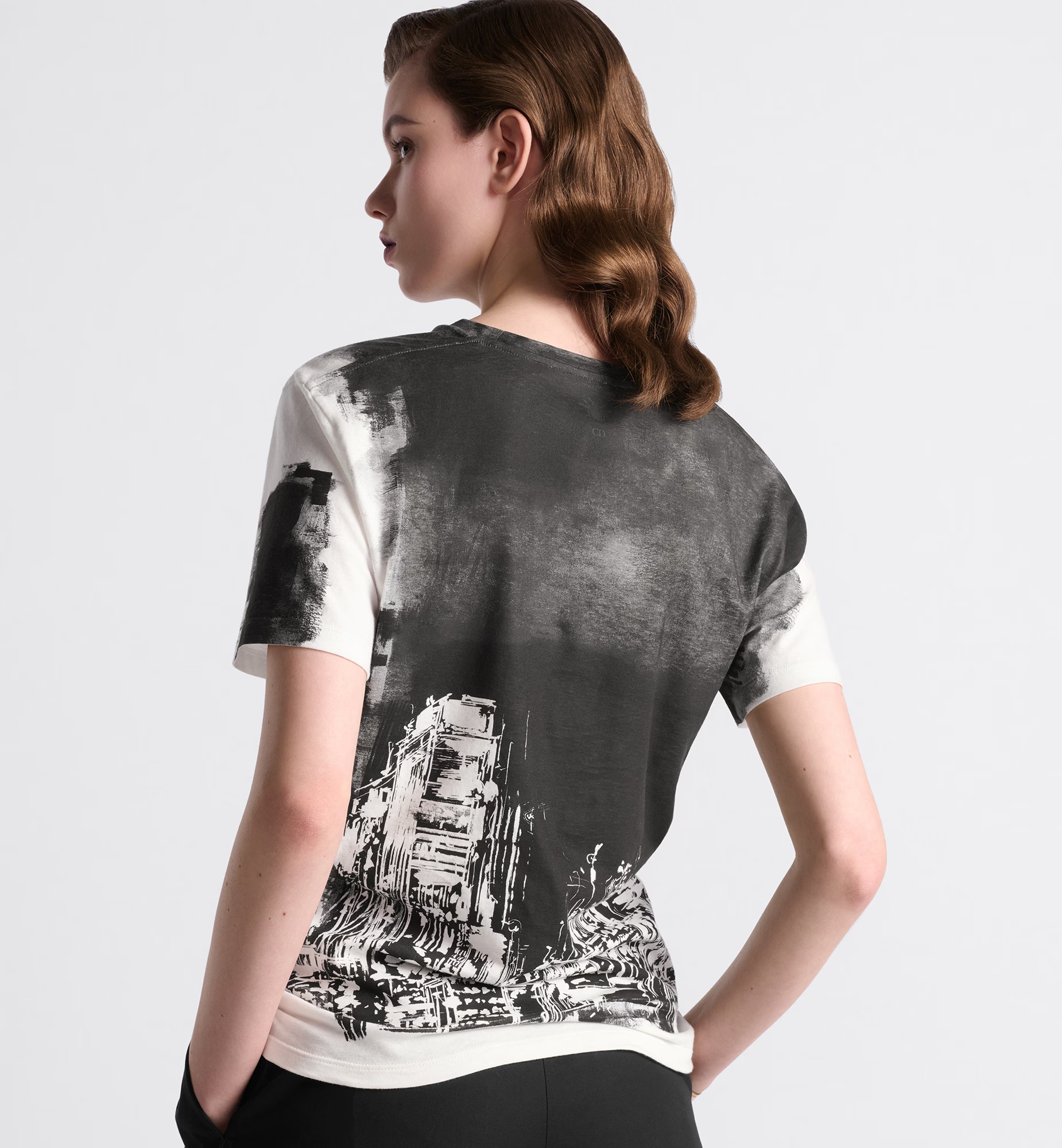 Shop Dior T-shirt In Black
