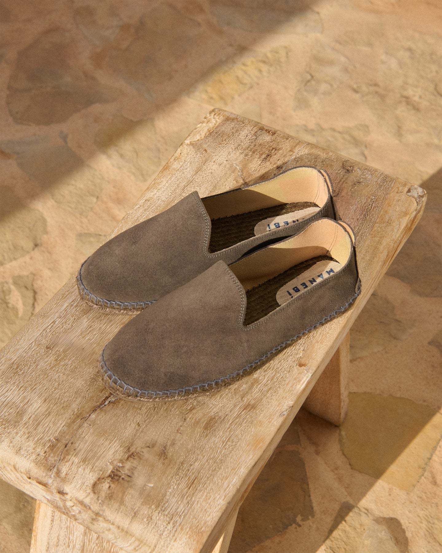 Manebi Espadrille In Suede In Black