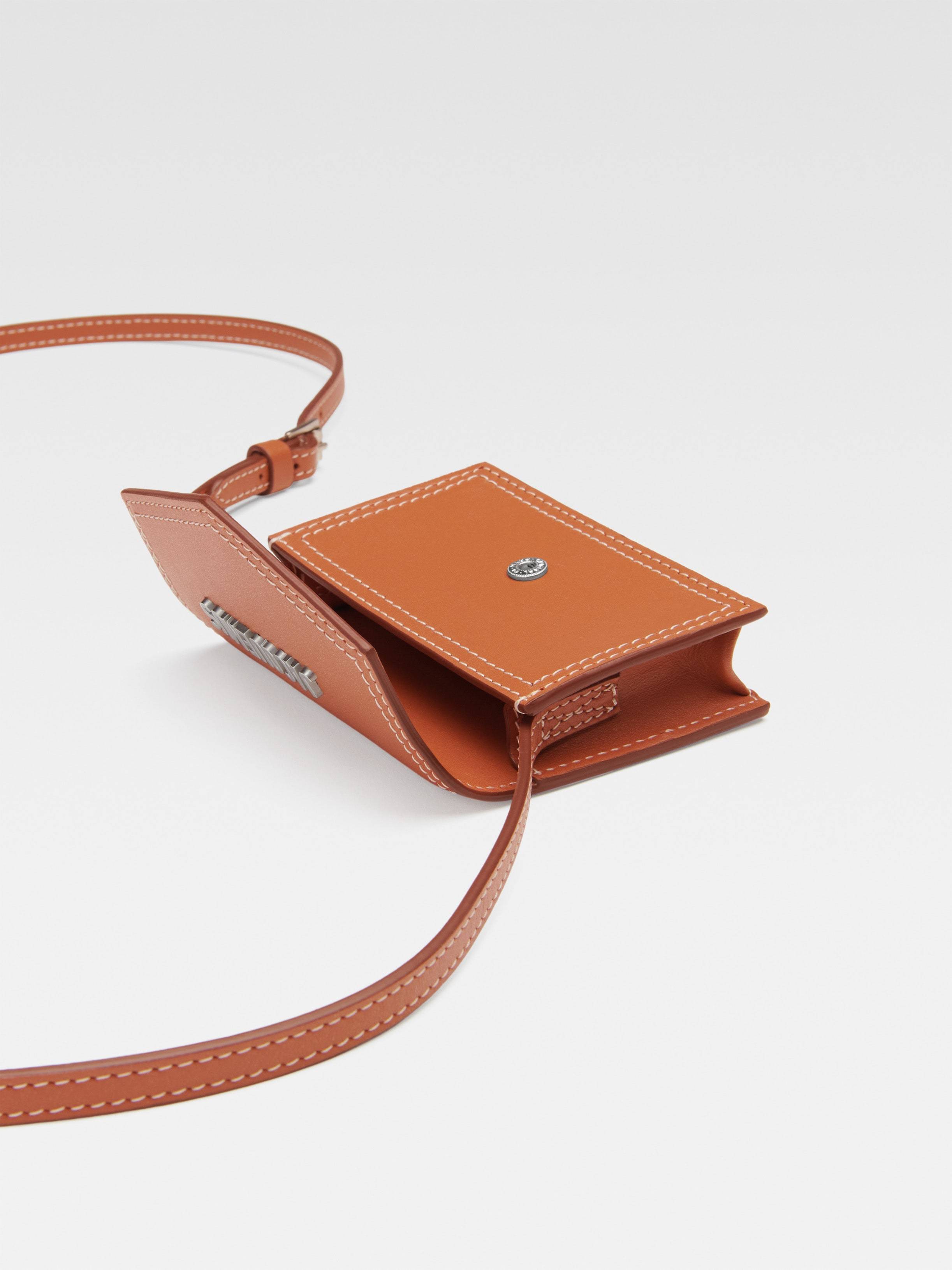 Jacquemus Logo Plaque Wallet In Brown