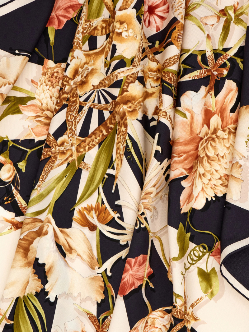 Ferragamo Gaia Print Silk Scarf In Black