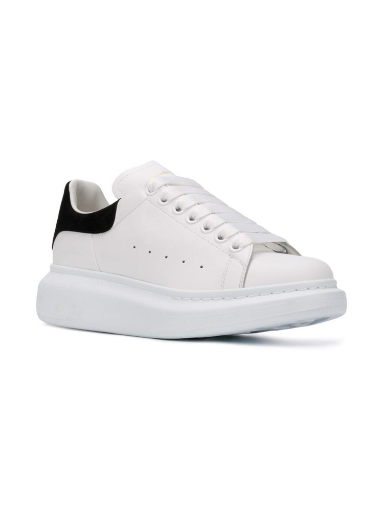 Alexander Mcqueen Wide-type Leisure Sports Shoes In Multi