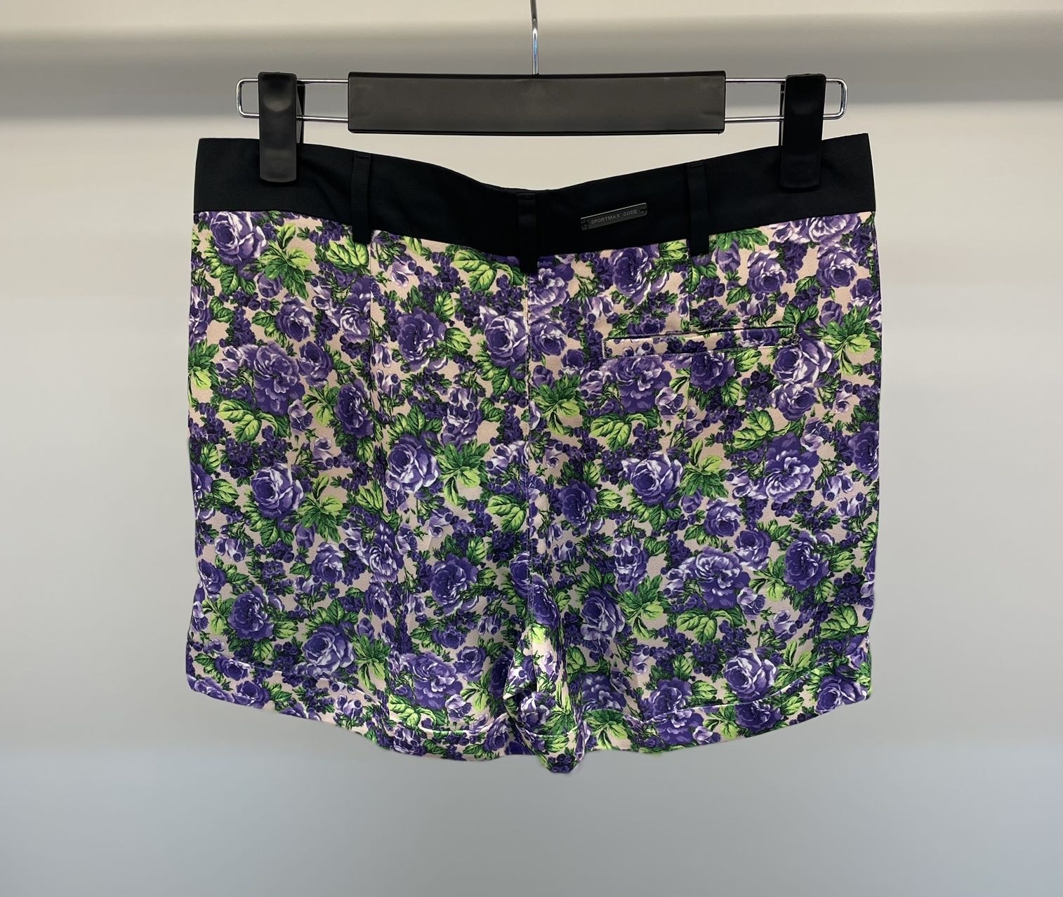 Max Mara Pattern Shorts In Multicolor