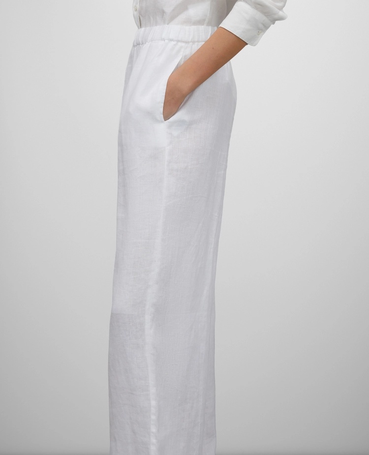 Aspesi Elasticated Straight-leg Trousers In White