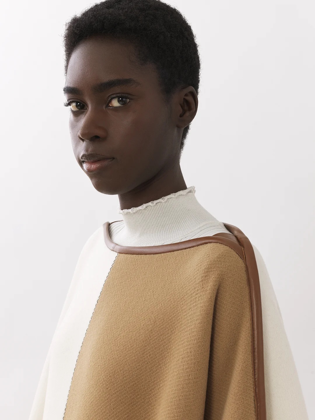 Chloé Colorblock Wool Blend Long Poncho In Black