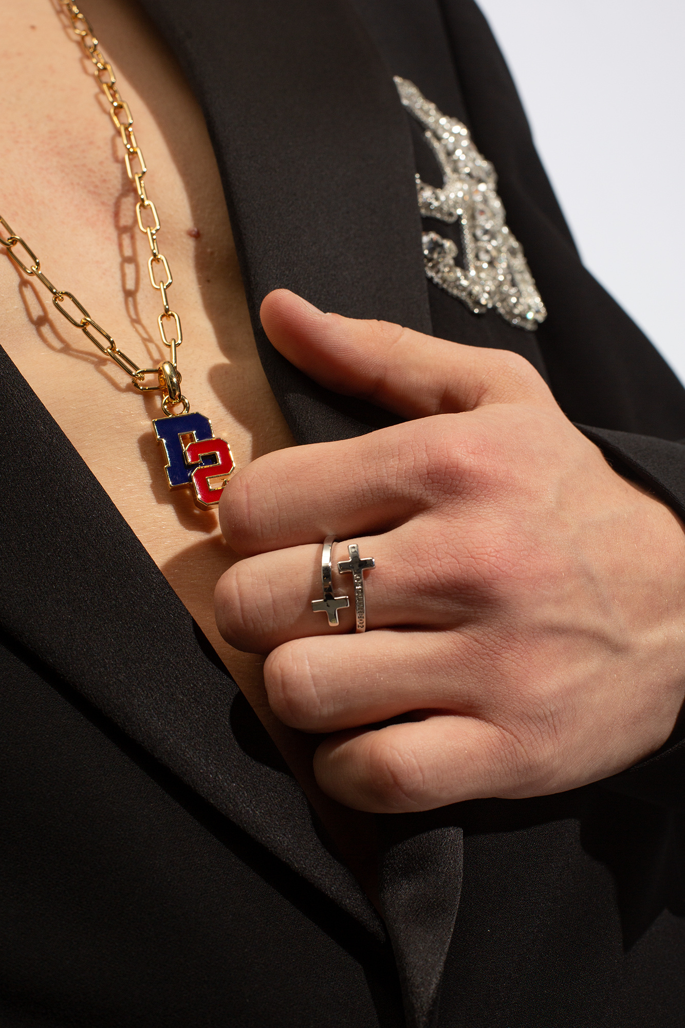 DSQUARED2 DSQUARED2 LOGO DEBOSSED CROSS RING