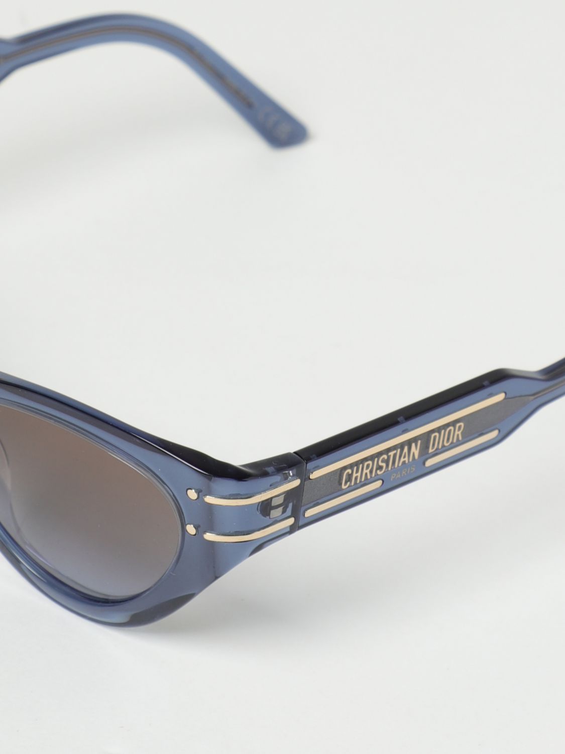 Dior Logo Sunglasses In Gray