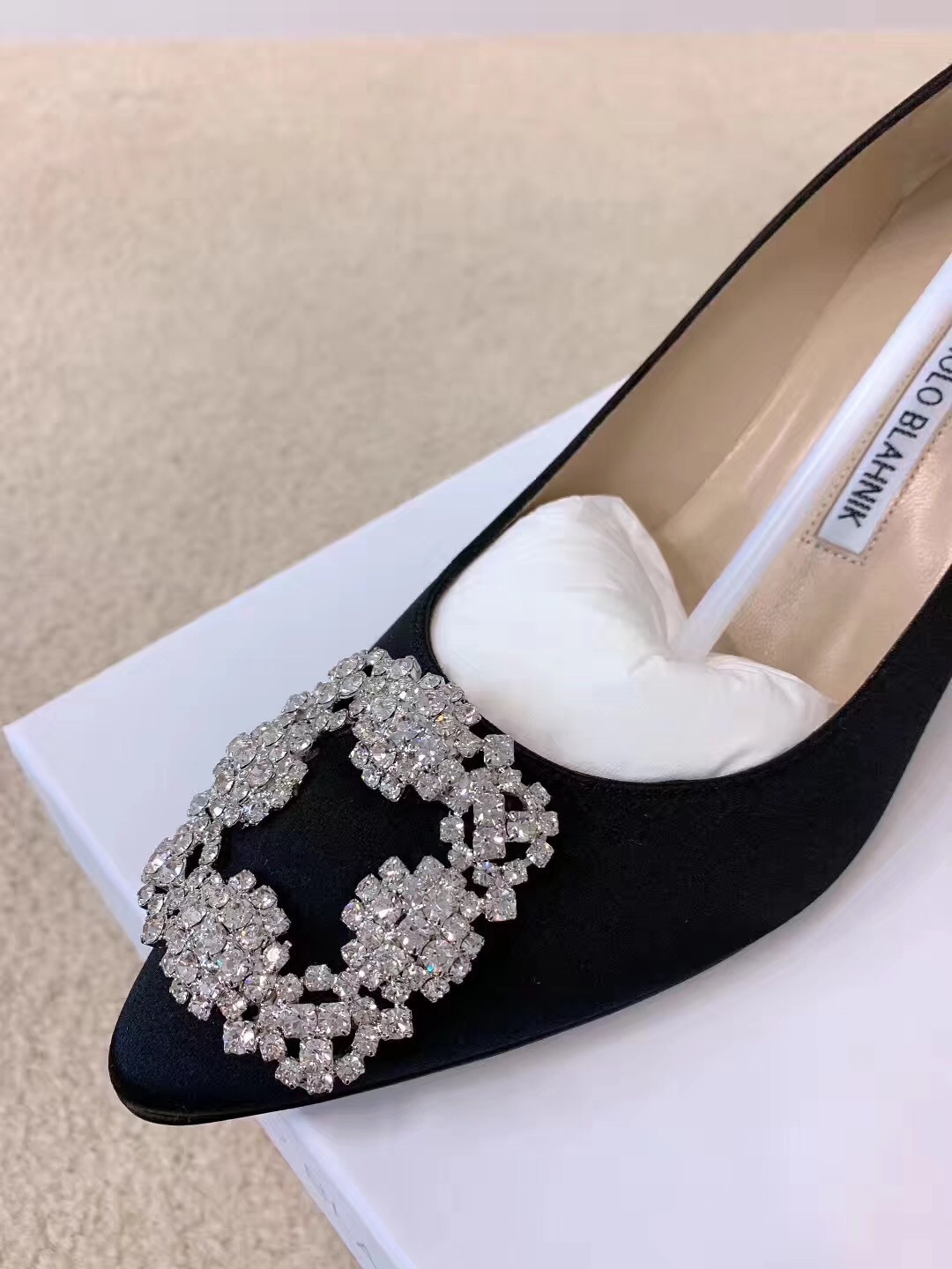 Manolo Blahnik Square Buckle High Heels In Black