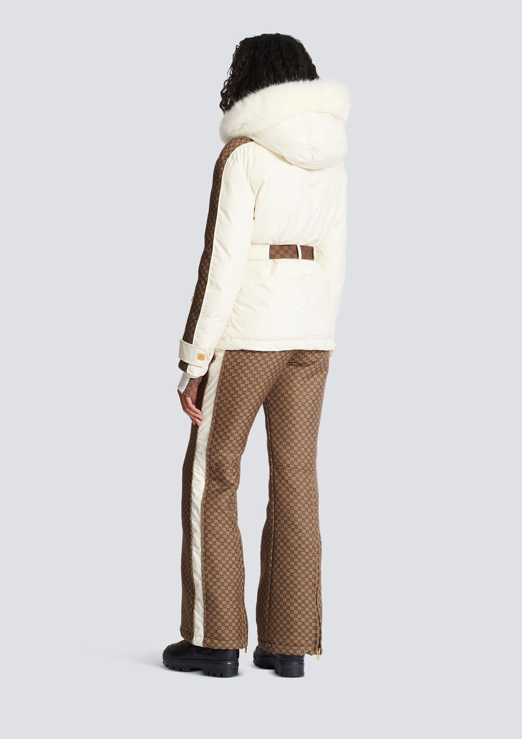 Balmain Pb Monogram Belted Puffer Jacket In White