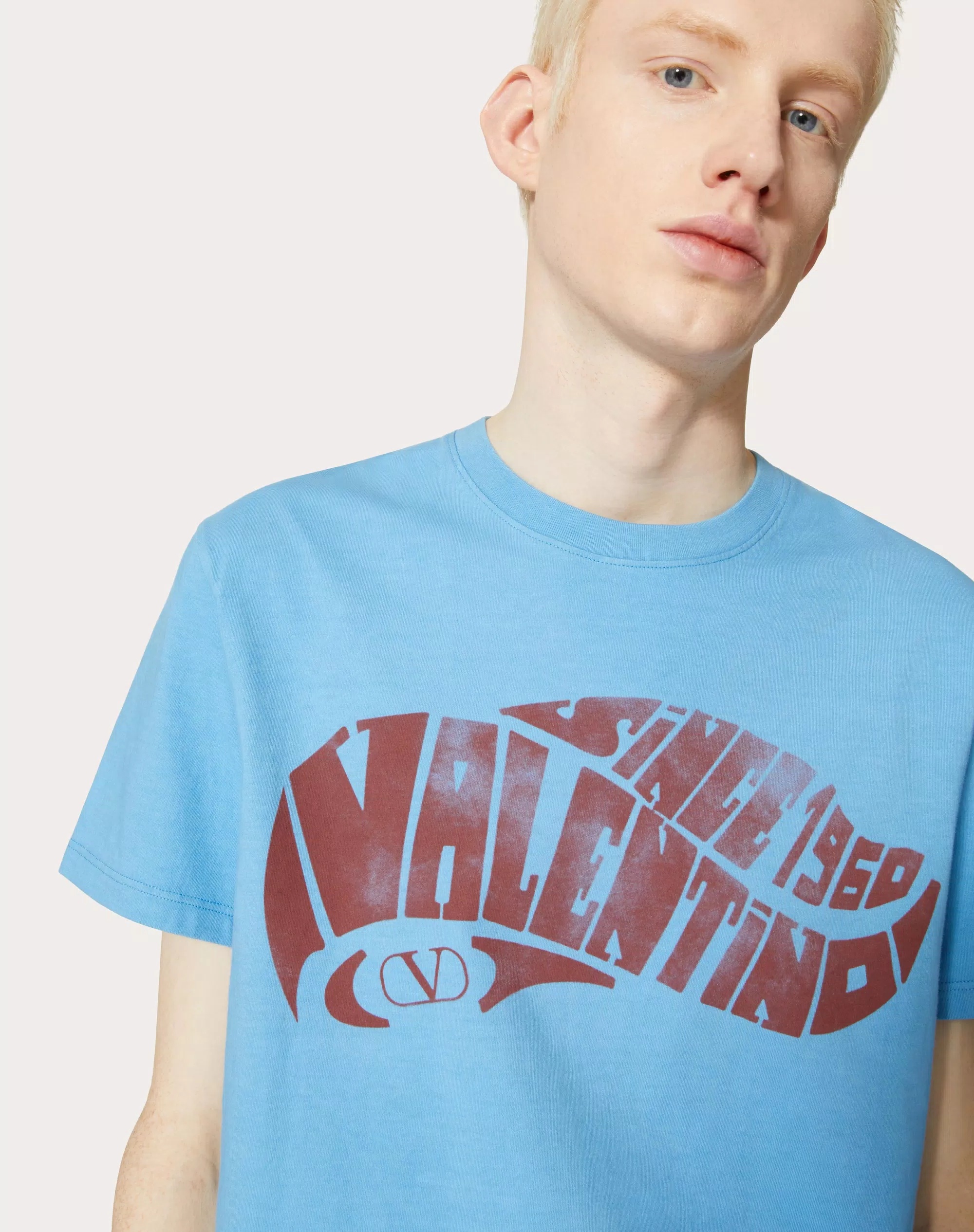 Valentino Logo-print T-shirt In Sky Blue