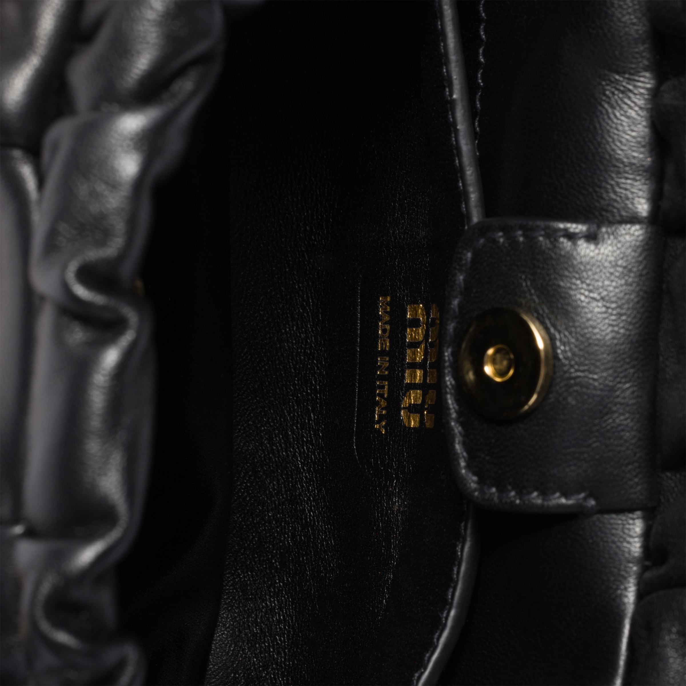 Miu Miu Mini Joie Shoulder Bag In Black