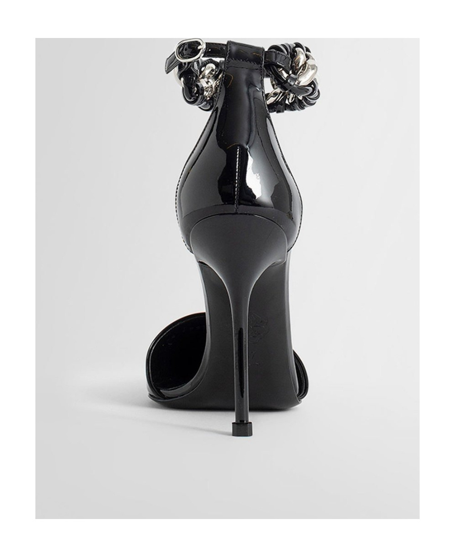 Alexander Mcqueen Punk Pumps In Black