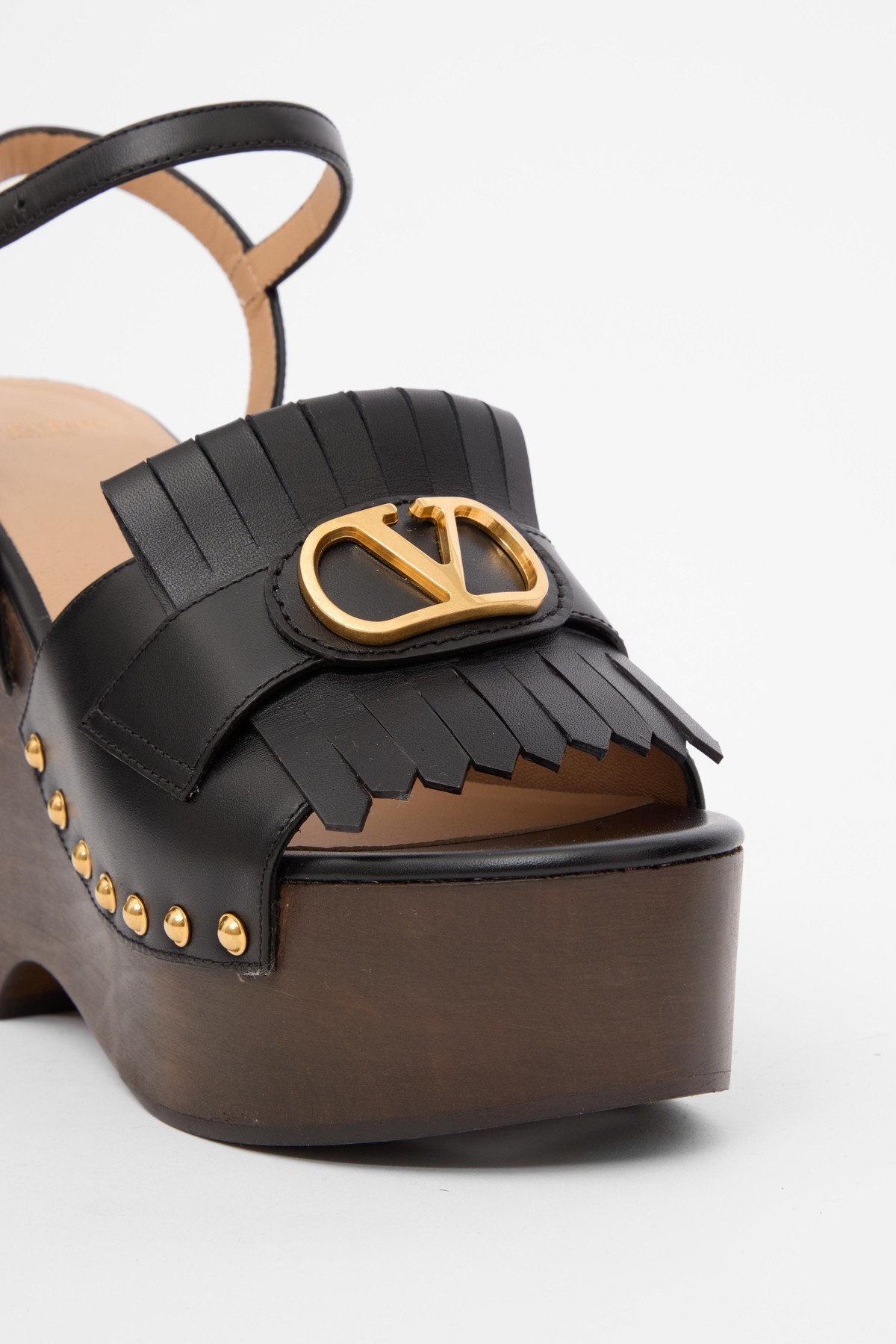 Valentino Vlogo Signature Calfskin Clog Sandal With Fringes 120mm In Black