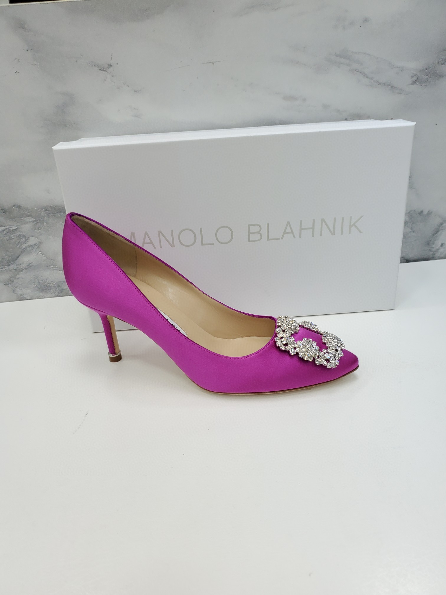 Manolo Blahnik Logo High Heels In Pink