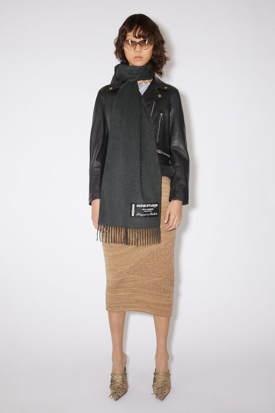Acne Studios Logo-patch Fringed Cashmere Scarf In Black