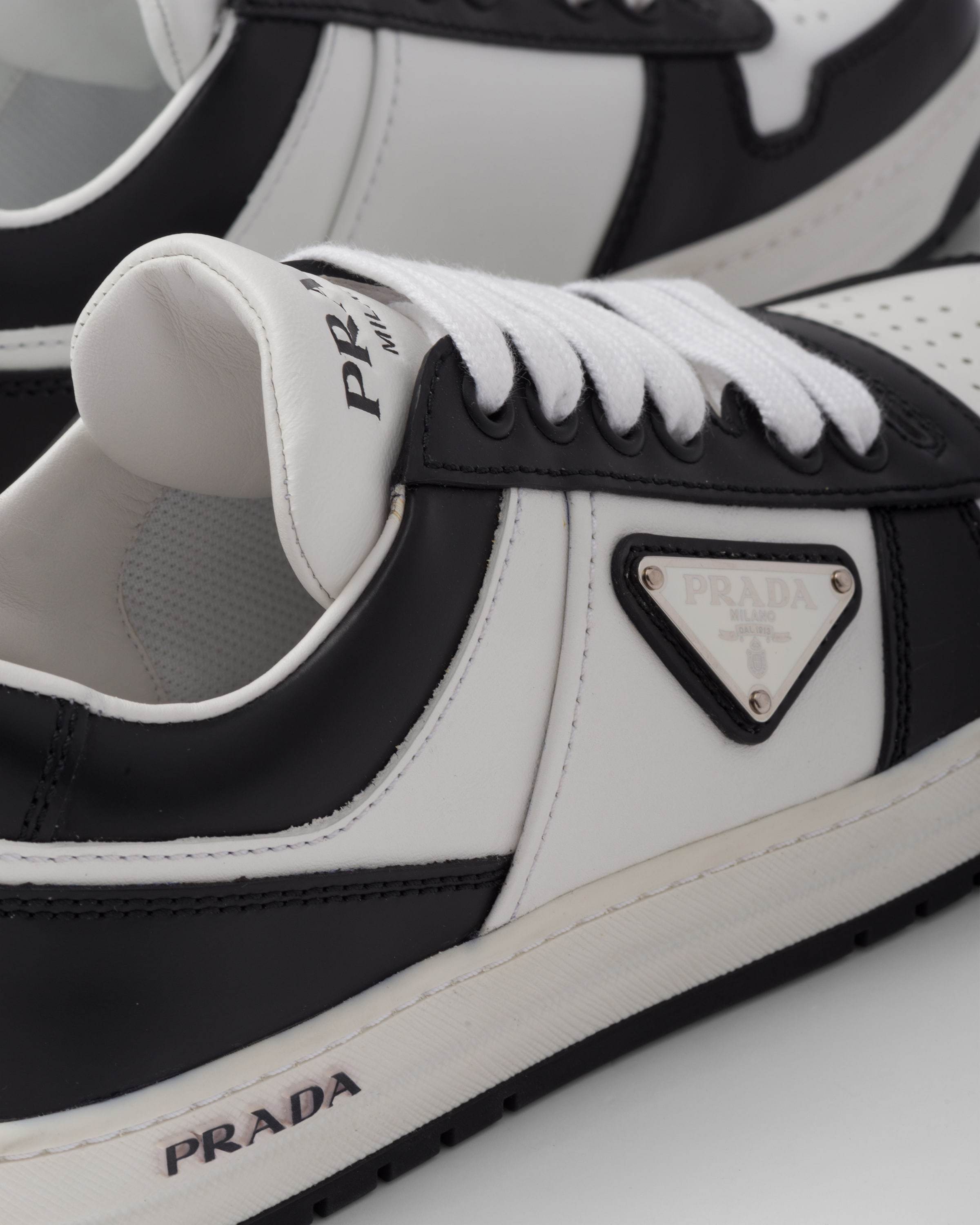 Prada Downtown Sneaker Aus Perforiertem Leder In White