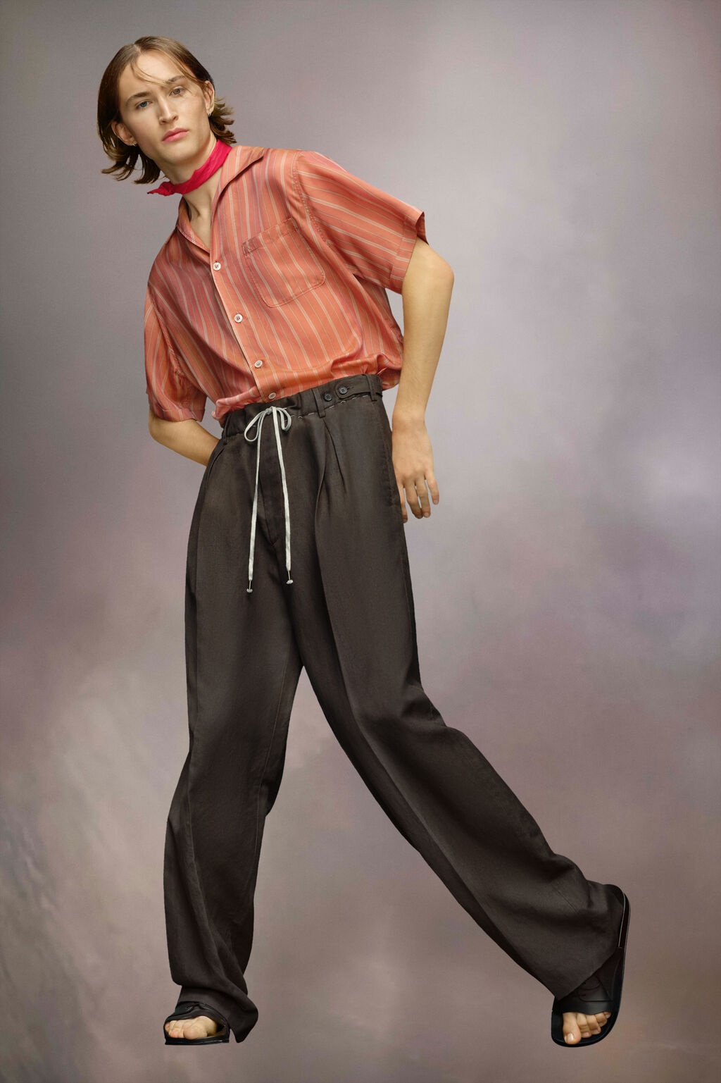 Maison Margiela Straight-leg Drawstring Linen Pants In Brown