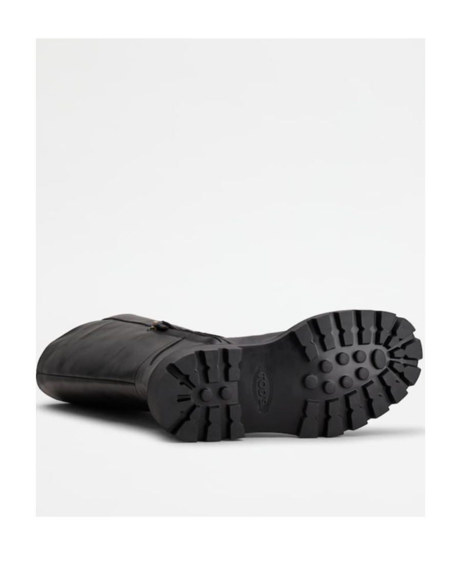 Tod's Logo-plaque Leather Boots In Black