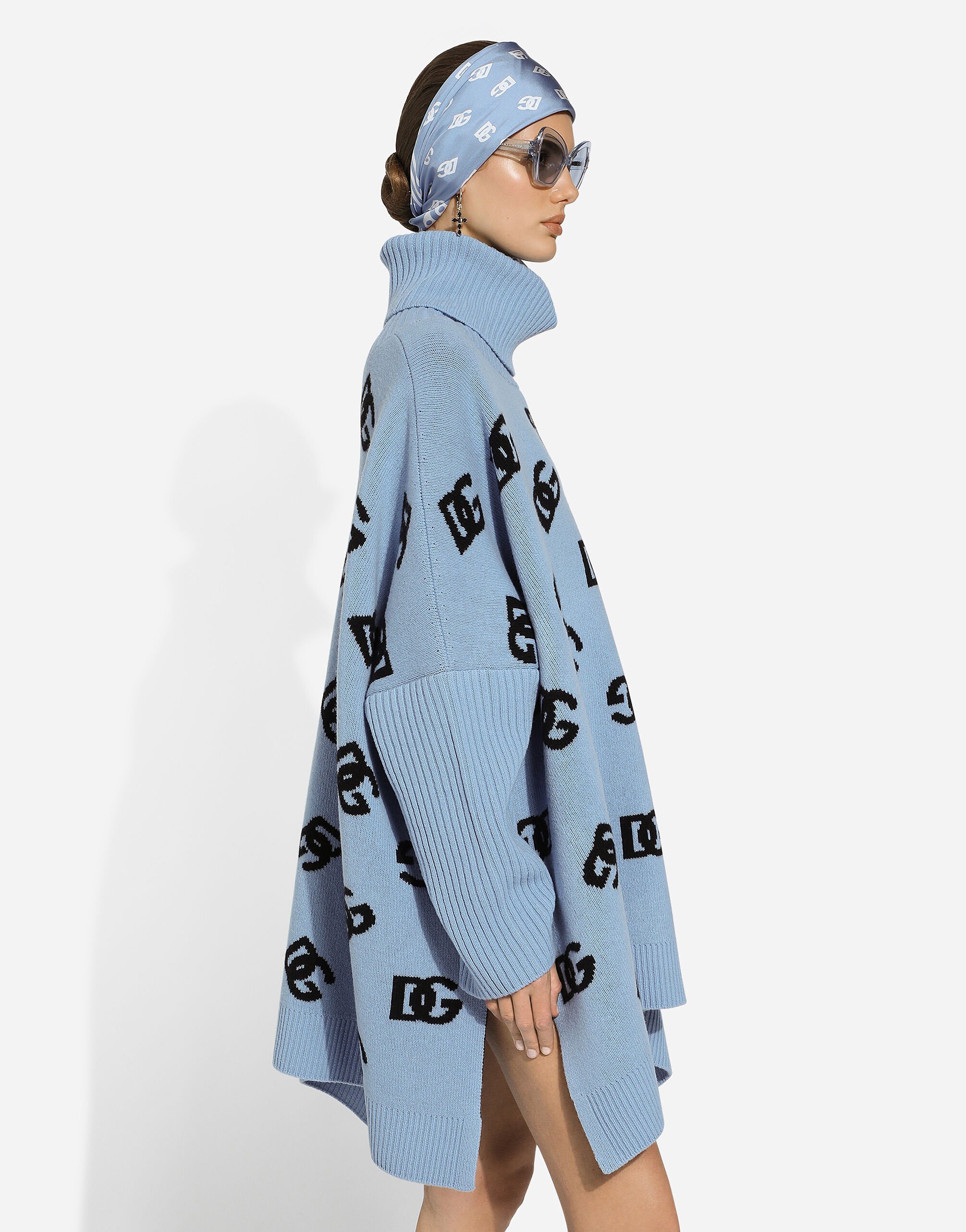 Dolce & Gabbana Cape In Blue
