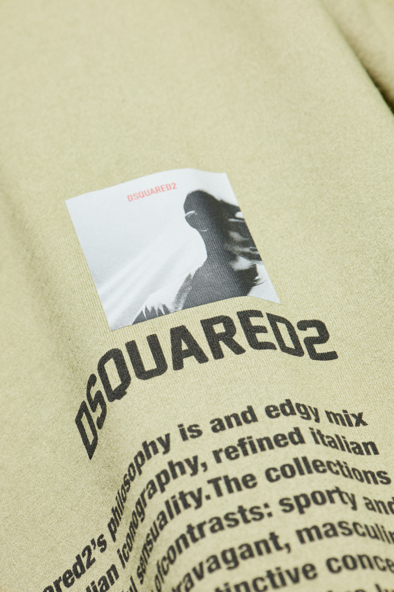 Dsquared2 Graphic-print T-shirt In Nude