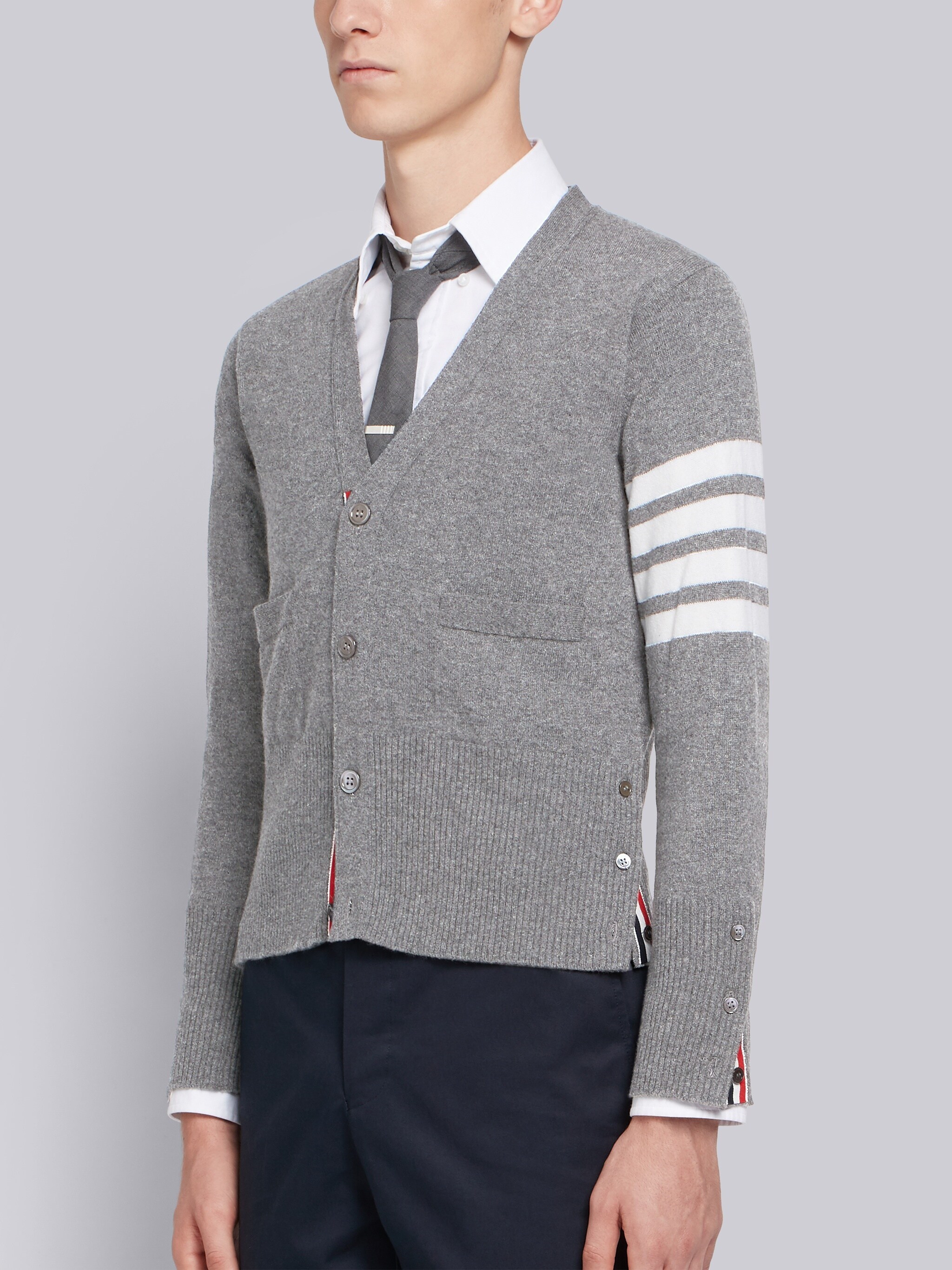 Thom Browne 4-bar V-neck Cashmere Cardigan In Gray