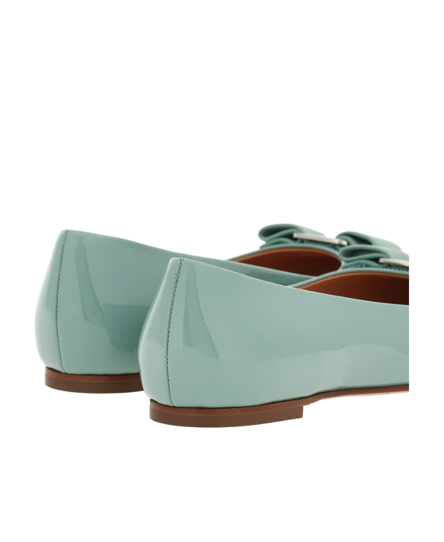 Ferragamo Varina Bow Ballet In Light Blue Patent Leather In Green