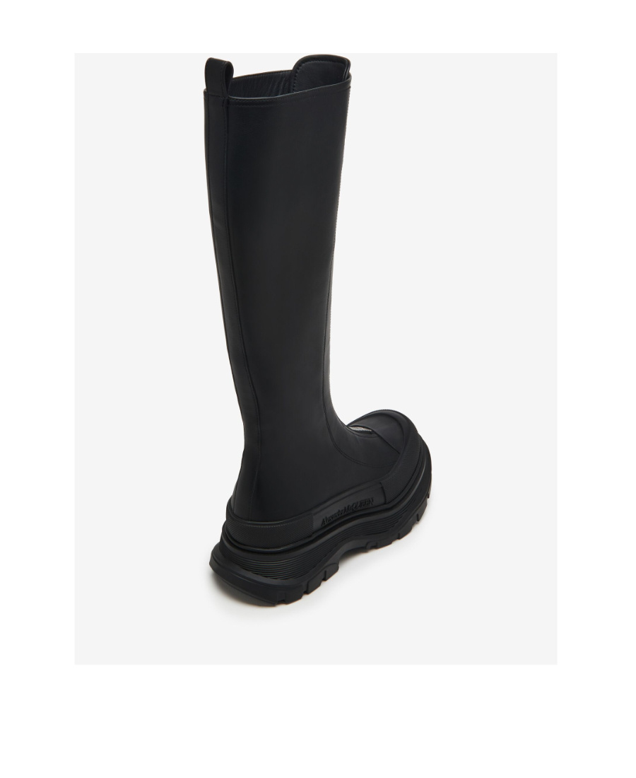 Alexander Mcqueen Boots In Black