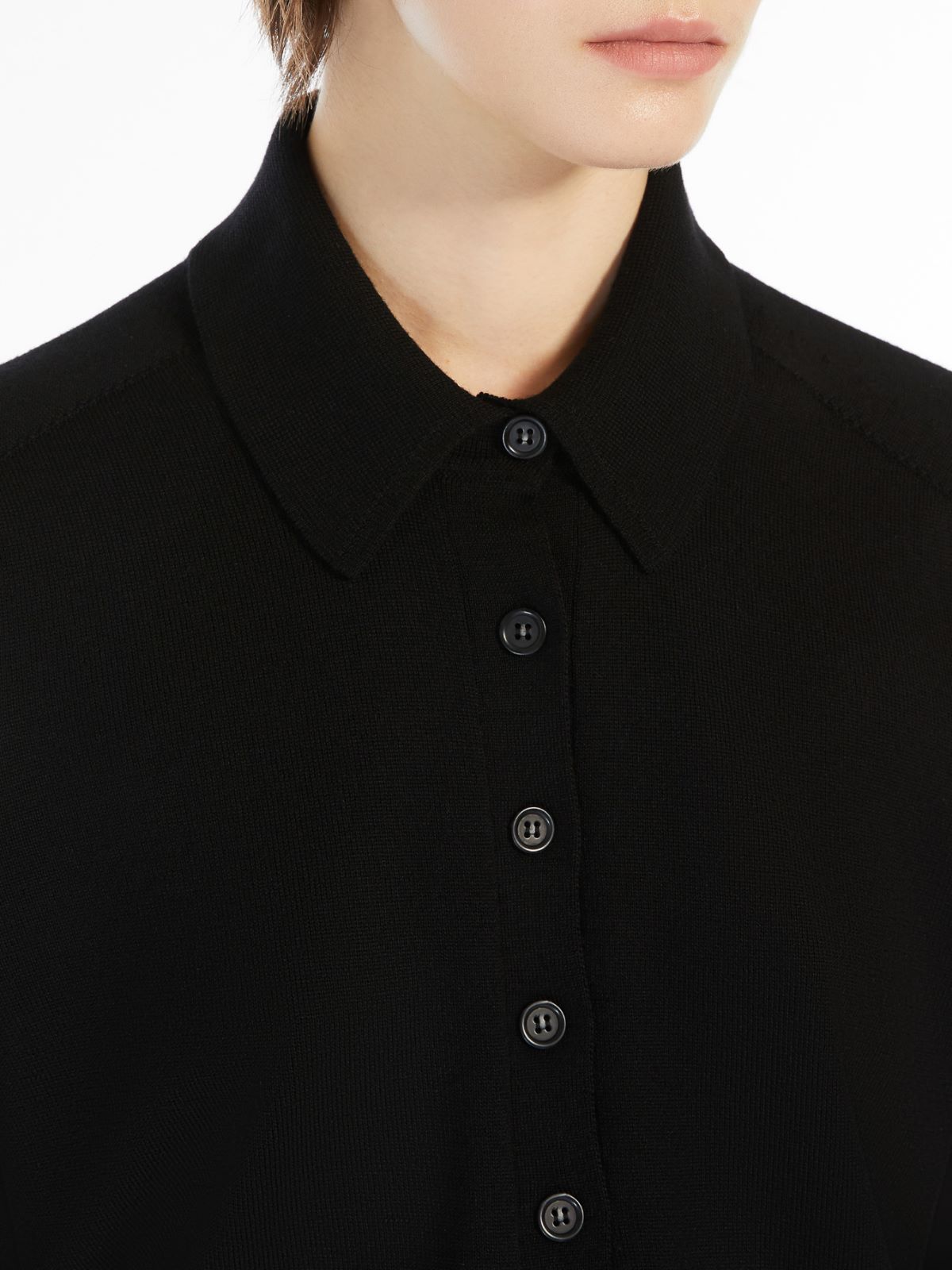 Sportmax Long-sleeved Cardigan With Detachable Collar In Black