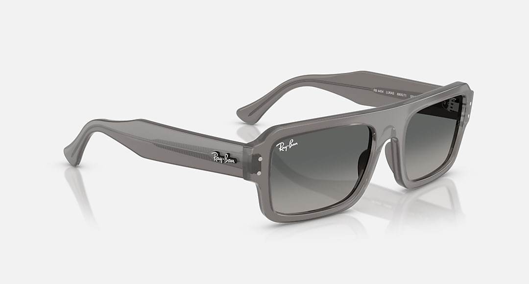 Ray Ban Ray-ban 56mm Rectangular Sunglasses In Gray