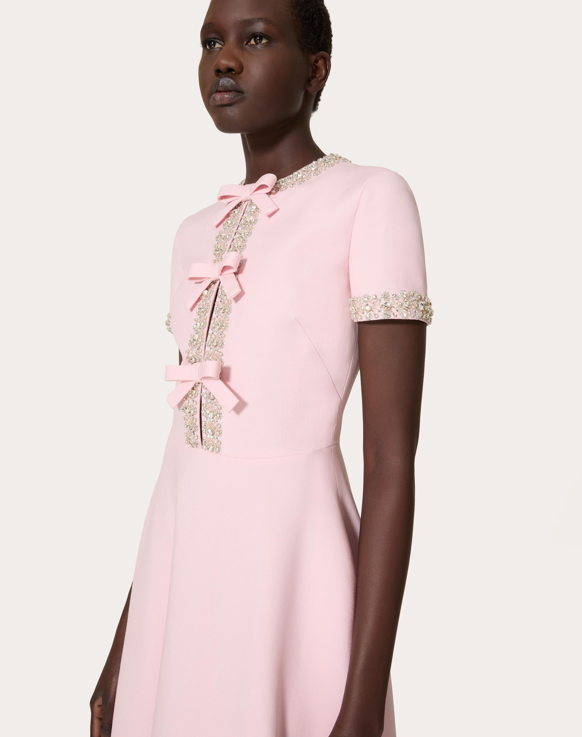 Valentino Midikleid Aus Crepe Couture Mit Stickerei Frau Comfit 50 In Pink