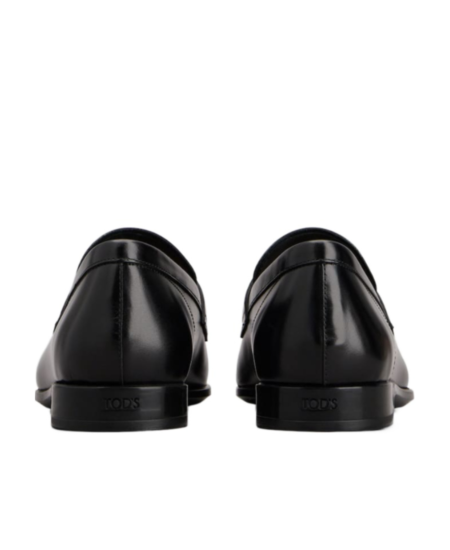 Tod's Loafers In Leather In Black